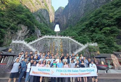 張家界康輝旅行社每日接待分享，品質(zhì)旅游，選擇康輝！