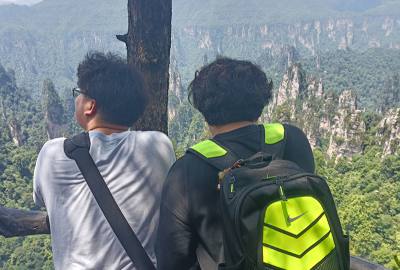 康輝接待獨(dú)立私家小包團(tuán)實(shí)況播放，康輝旅游，品質(zhì)看的見！