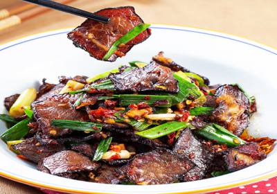 舌尖上的湘西密碼：十大土家苗寨風(fēng)味，讓你體驗不一樣的煙火氣！